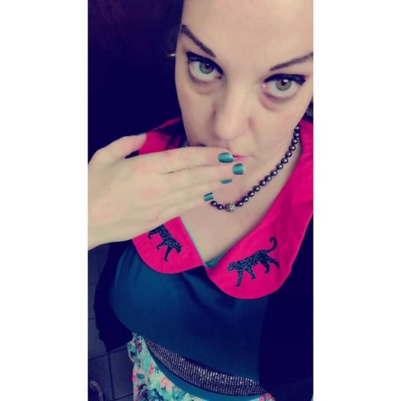 Meet your Posher, Sharon - Picture 4 of 5